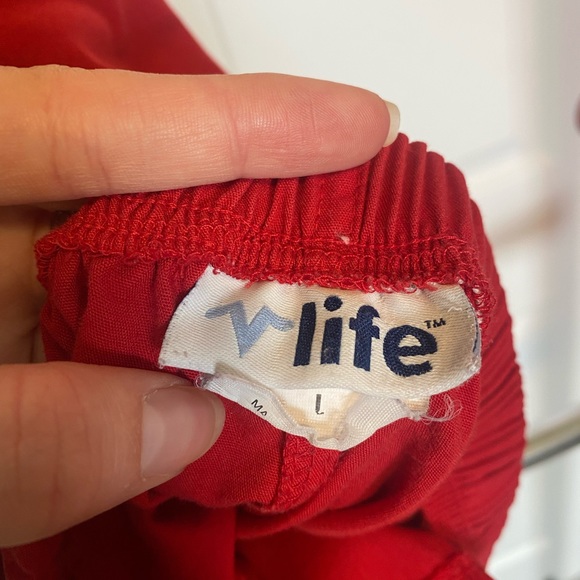 Red drawstring scrub pants - Picture 4 of 4